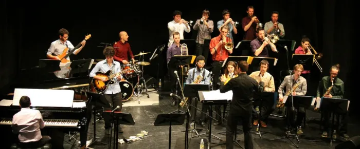 Questa immagine ha l'attributo alt vuoto; il nome del file è big-tartini-band-2.jpg